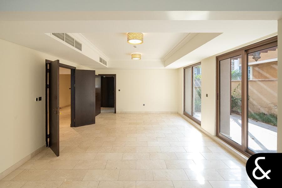 Balqis Residence Gallery