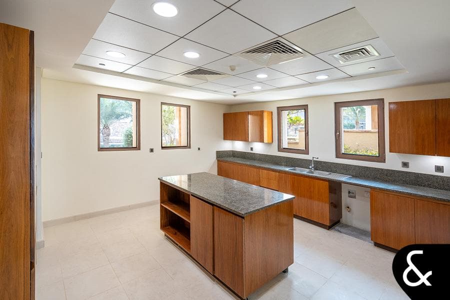 Balqis Residence Gallery