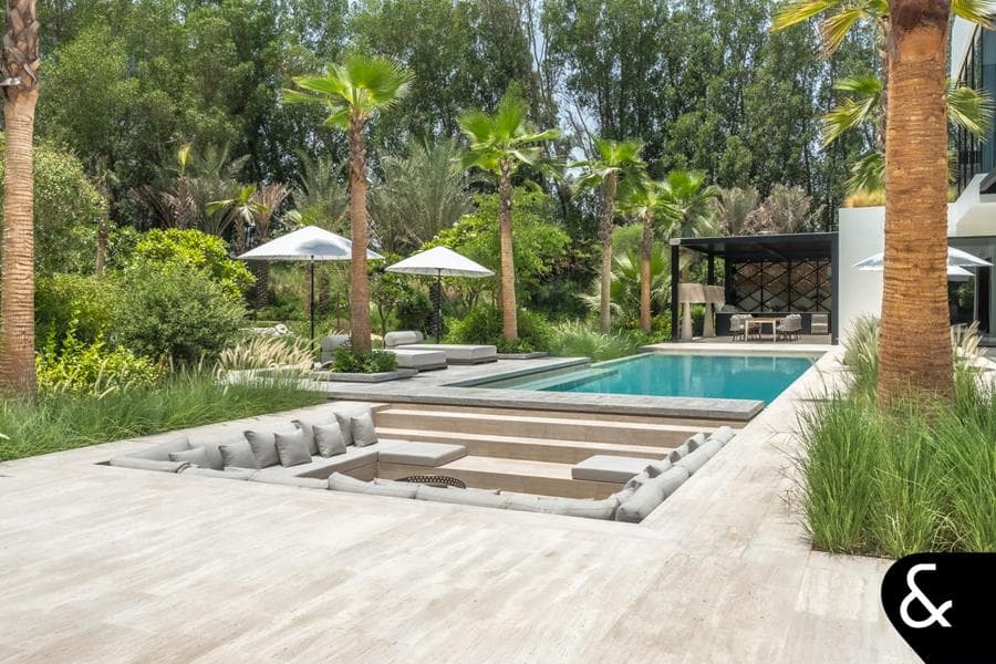 The Collection, Al Barari Gallery