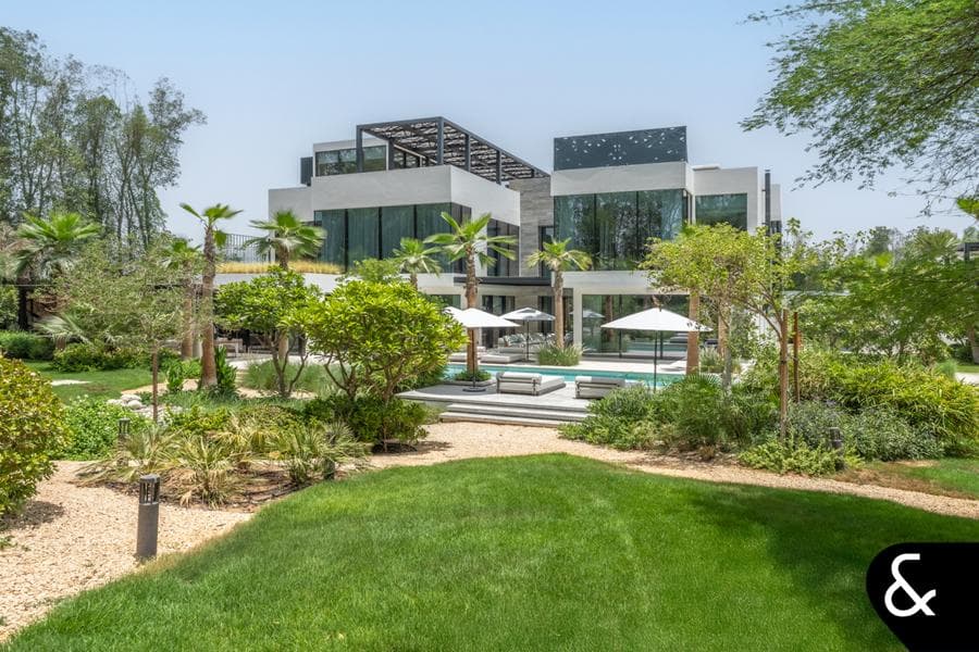 The Collection, Al Barari Gallery