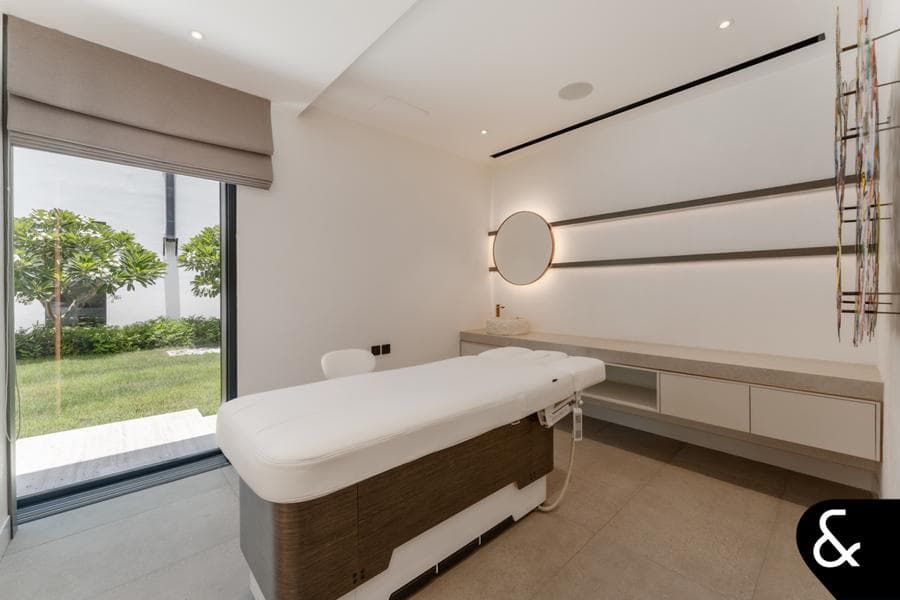 The Collection, Al Barari Gallery