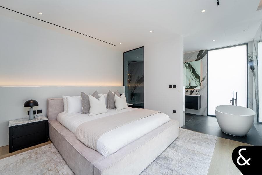 Sienna Views Gallery