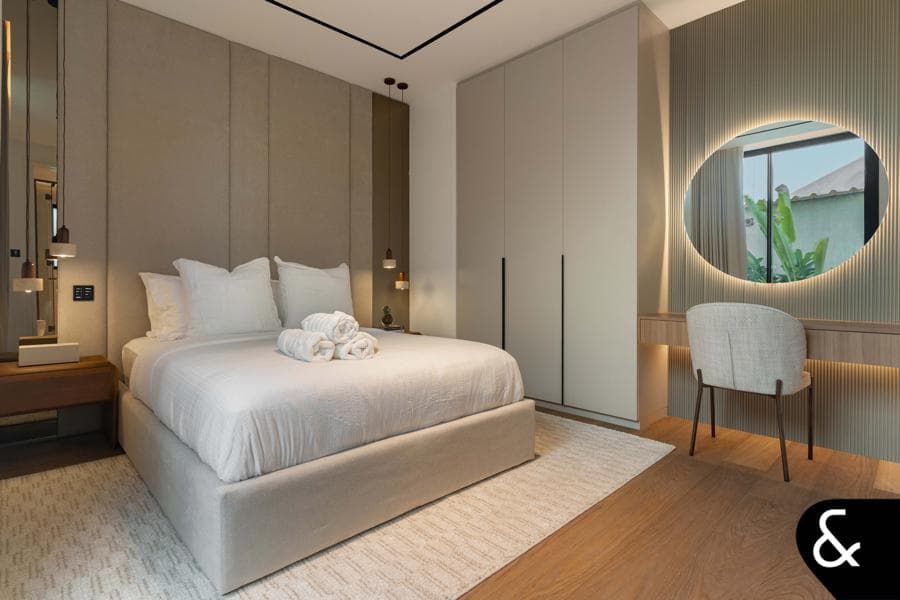 Oasis Clusters Gallery