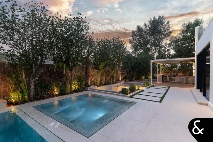 Oasis Clusters Gallery