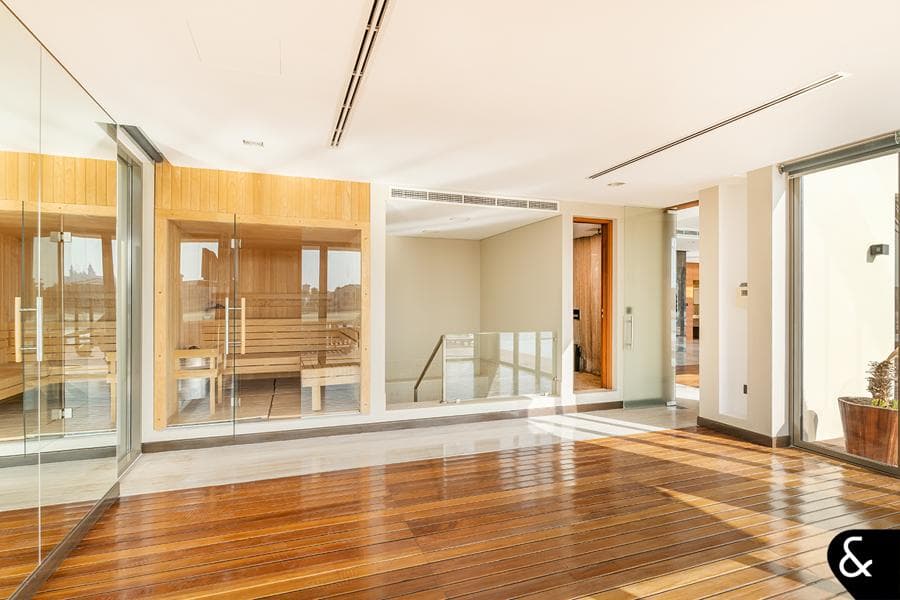 Signature Villas Frond D Gallery