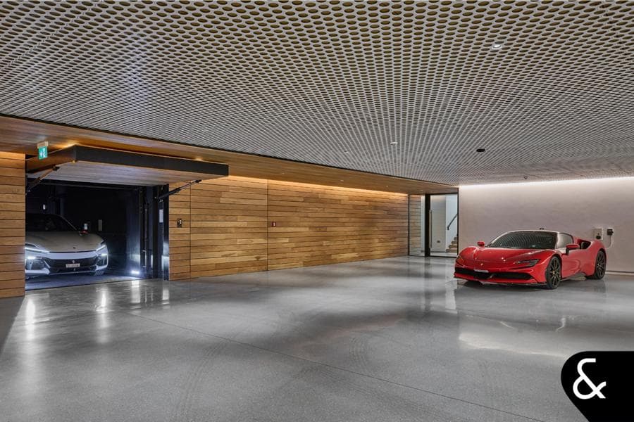 Jumeirah Bay Island Gallery