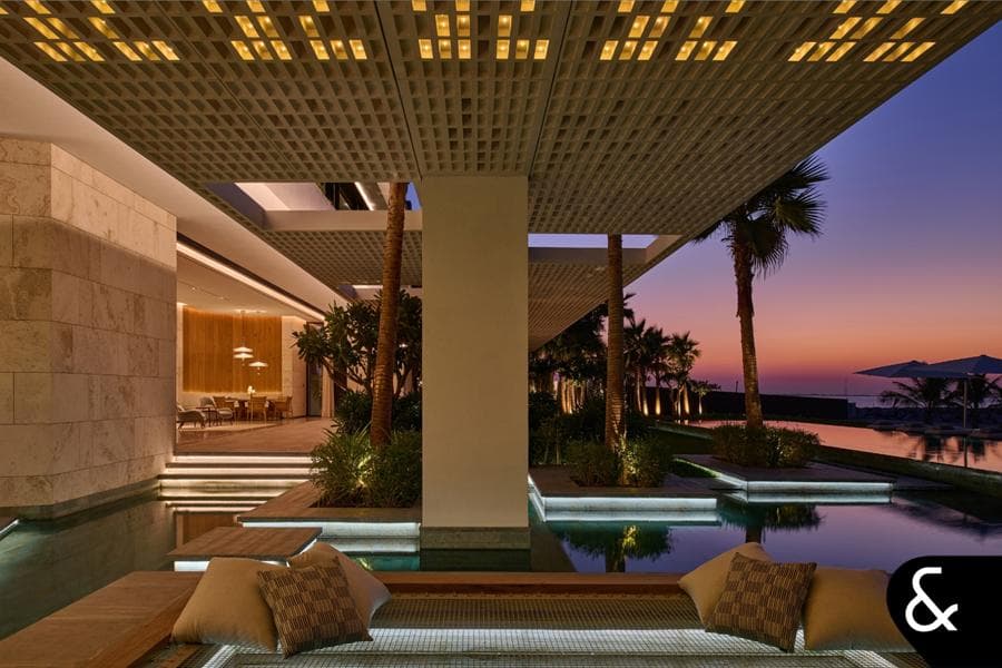 Jumeirah Bay Island Gallery