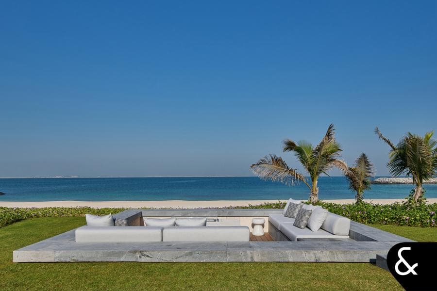 Jumeirah Bay Island Gallery