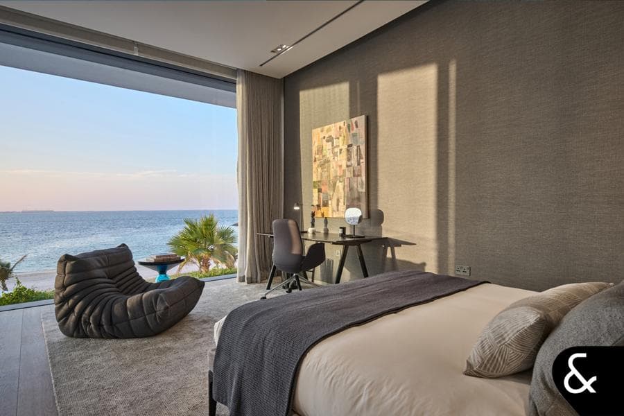 Jumeirah Bay Island Gallery