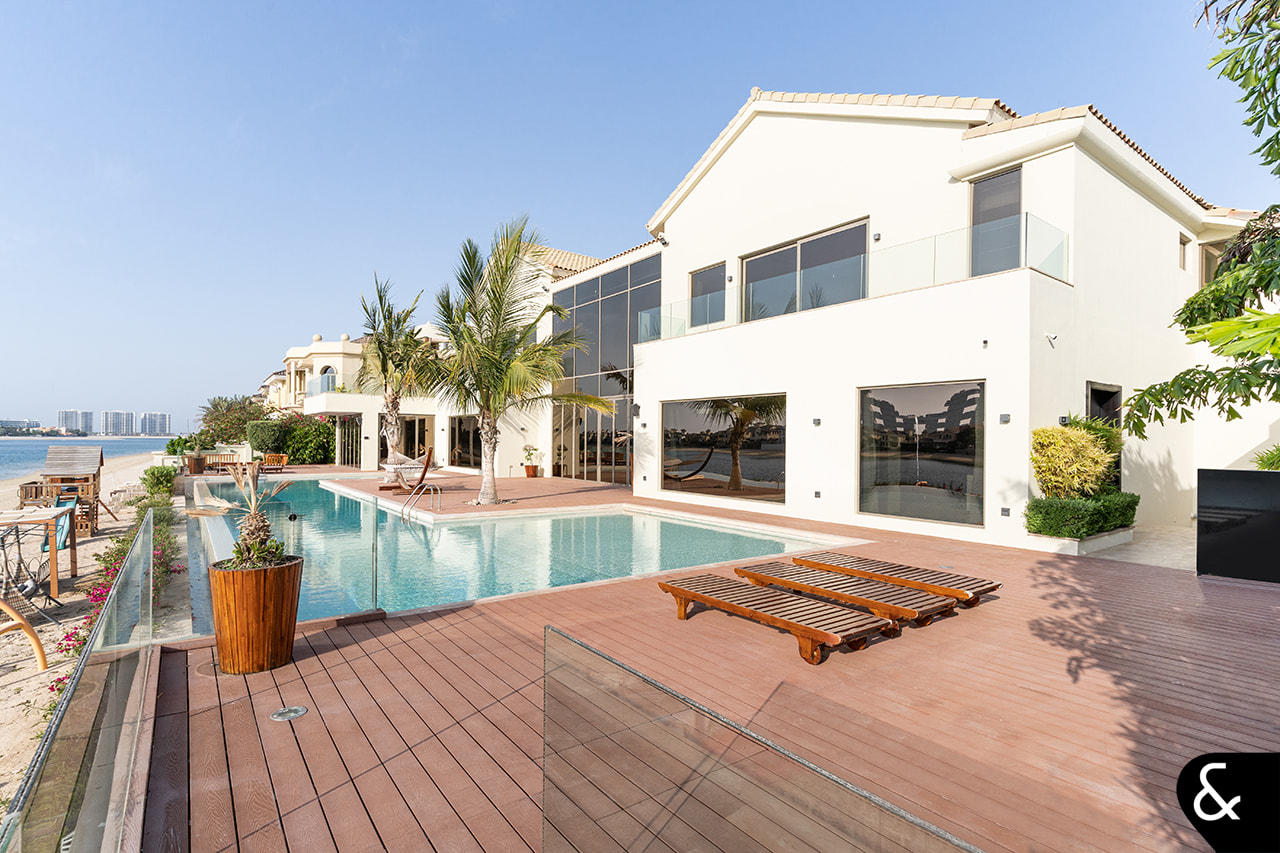 Signature Villas Frond D