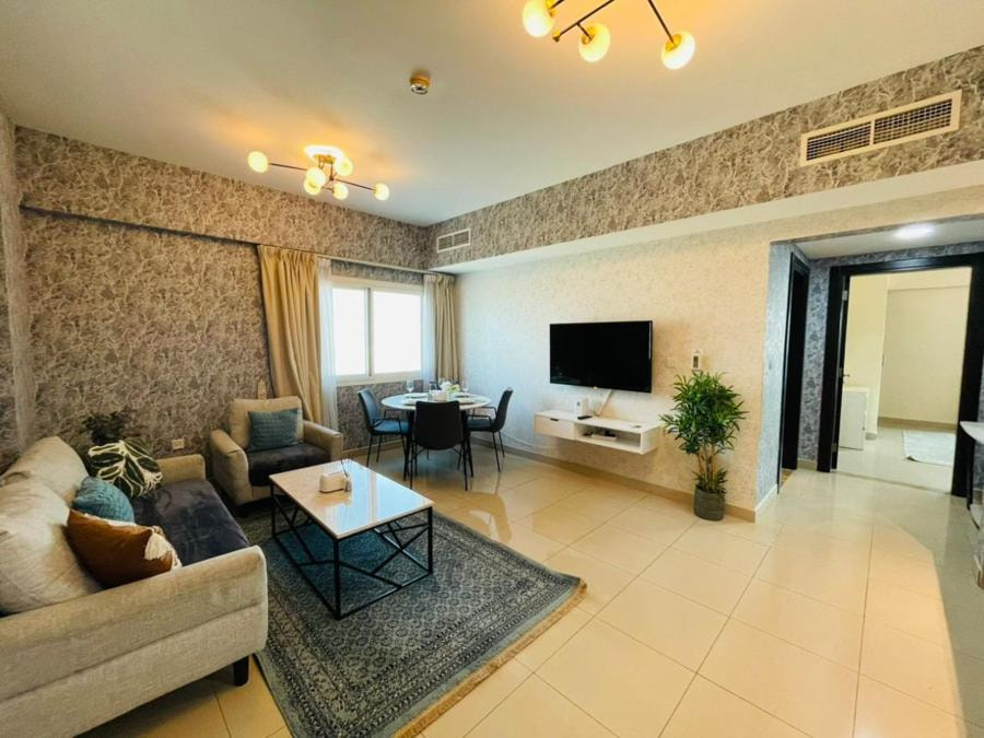 Red Residence - Image