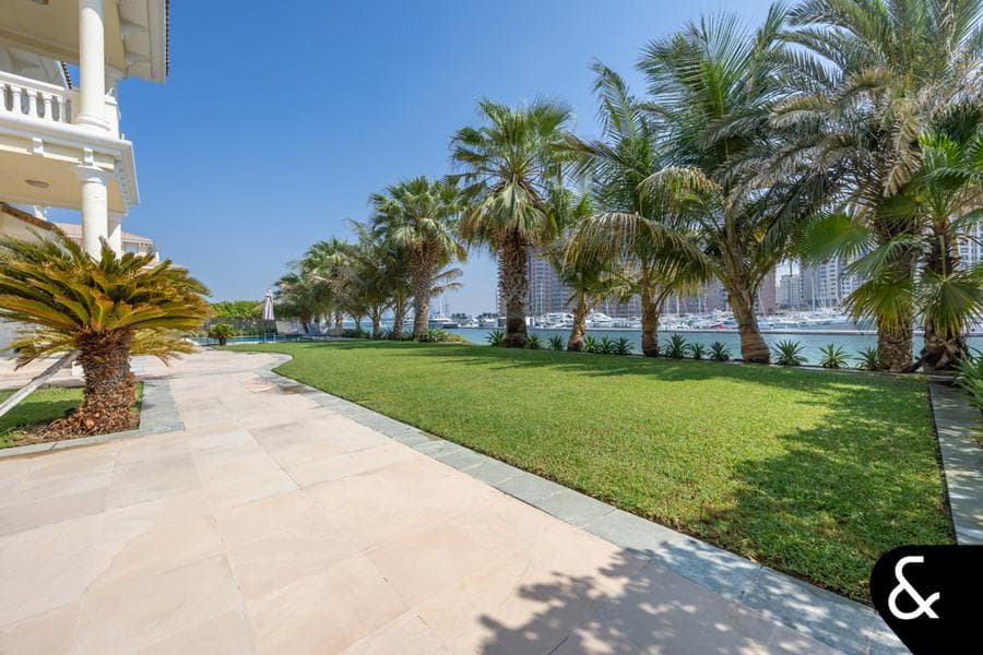 Palm Jumeirah Gallery