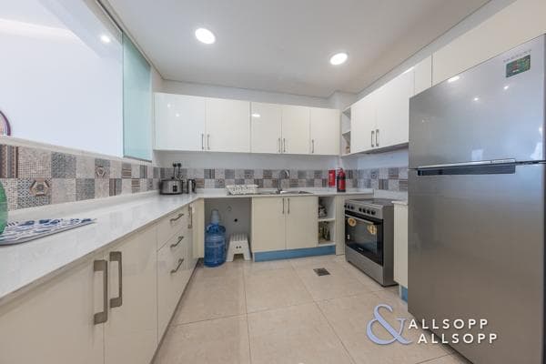 2 Bedroom Townhouse for Sale in Al Andalus Townhouses, Al Andalus, Jumeirah Golf Estates.