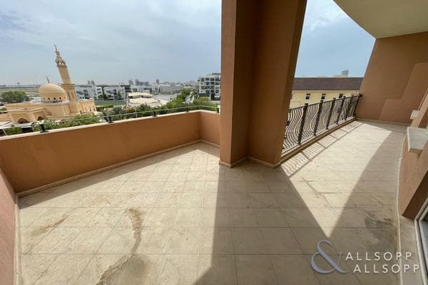 1 Bedroom Apartment for Rent in Dickens Circus 1, Dickens Circus, Motor City.