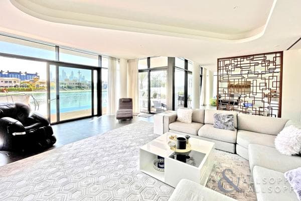 5 Bedroom Villa for Sale in Garden Homes Frond N, Garden Homes, Palm Jumeirah.