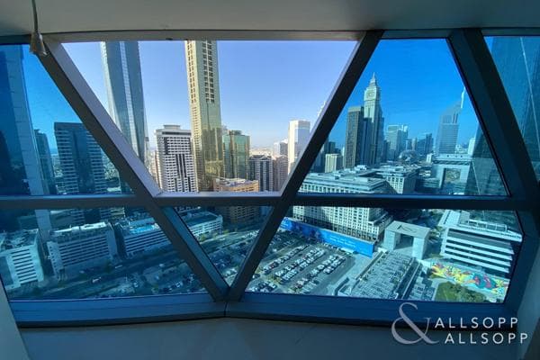 2 Beds | DIFC View | Furnished | Balcony