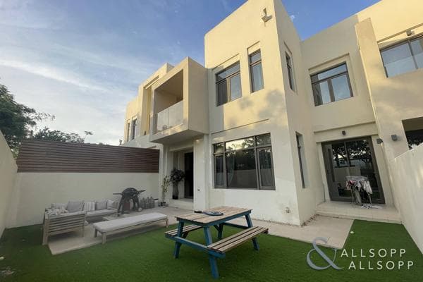 3 Bedroom Villa for Sale in Mira Oasis 1, Mira Oasis, Reem.