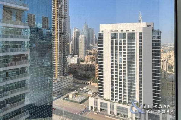 Fitted | Burj Khalifa View | Bright Office