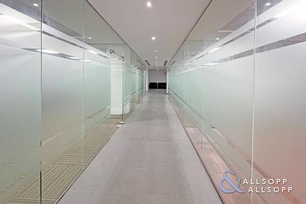 3197 Sq Ft Office Space for Sale in Emaar Square, Downtown Dubai.