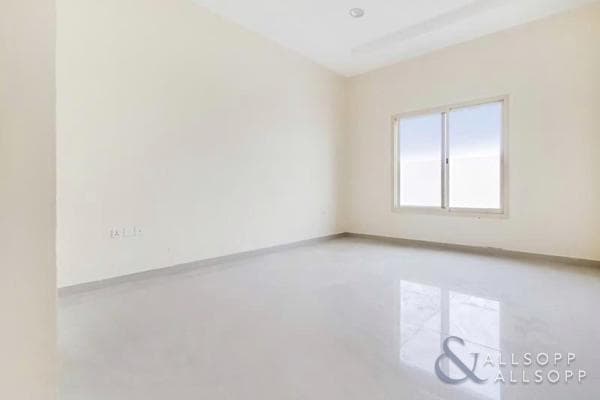 5 Bedroom Villa for Sale in Saih Shuhaib 1, Jebel Ali.