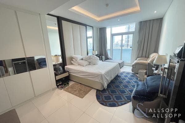 3 Bedroom Apartment for Sale in Damac Maison The Distinction, Downtown Dubai.
