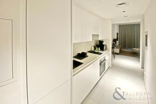 Apartment for Rent in Marquise Square Tower, Business Bay.