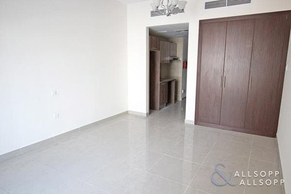 Apartment for Sale in Roxana Residences, Jumeirah Village Circle.