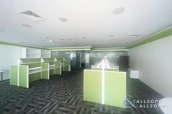 1418 Sq Ft Office Space for Sale in Executive Heights, Executive Heights, Barsha Heights (Tecom).