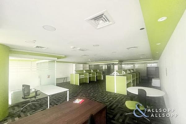 1418 Sq Ft Office Space for Sale in Executive Heights, Executive Heights, Barsha Heights (Tecom).