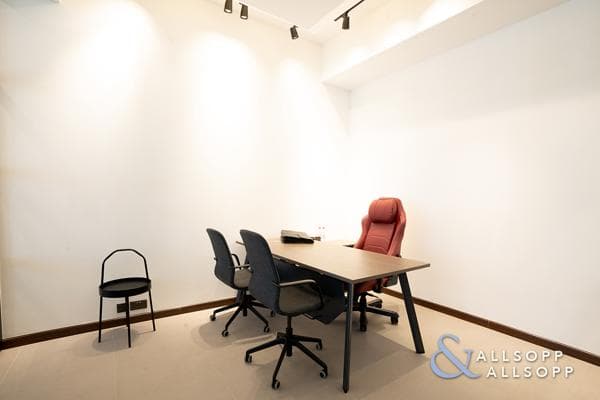 524 Sq Ft Office Space for Sale in B2B Tower, B2B Tower, Business Bay.