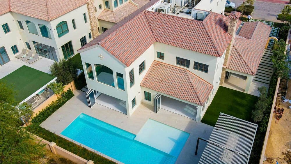 5 bed villa for sale in Dubai, Redwood Avenue, Jumeirah Golf Estates