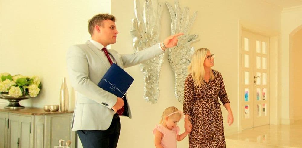 A guide to selling your property with Allsopp & Allsopp